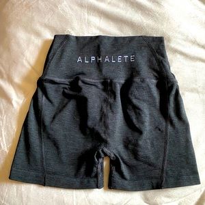 Alphalete Revival Shorts Size Small